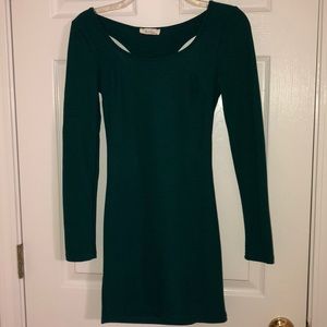 Forest green long sleeve mini dress.